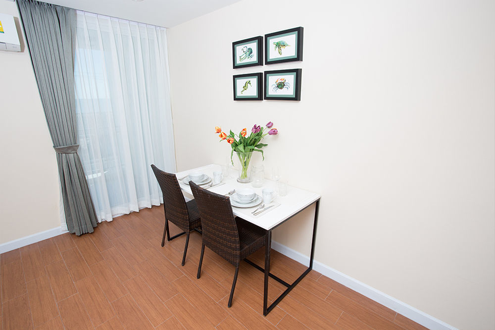 Bbg Seaside Luxurious Service Apartment Bang Saen Ngoại thất bức ảnh