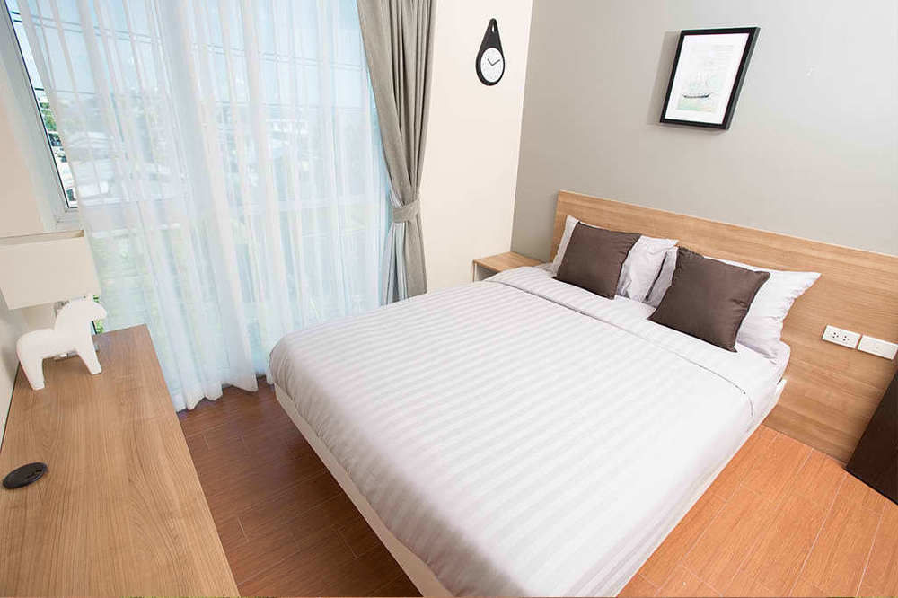 Bbg Seaside Luxurious Service Apartment Bang Saen Ngoại thất bức ảnh