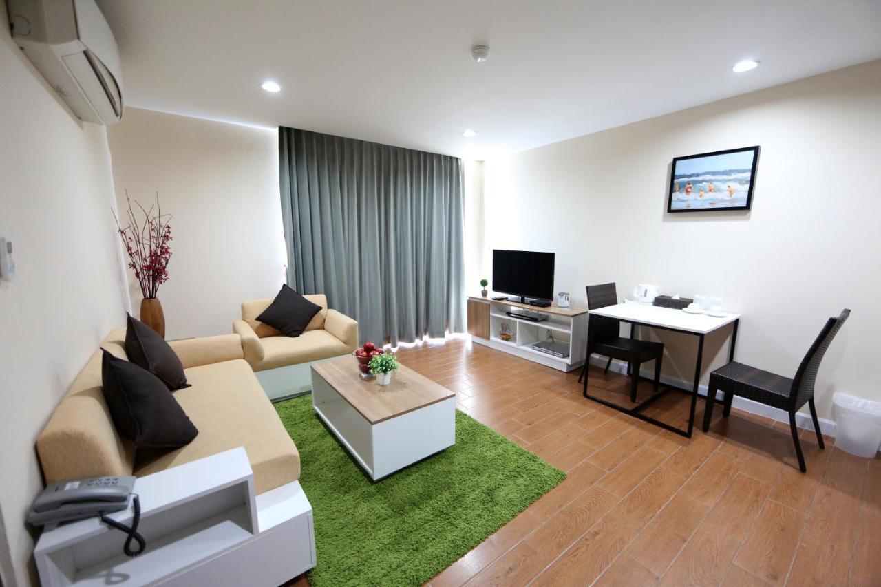 Bbg Seaside Luxurious Service Apartment Bang Saen Ngoại thất bức ảnh